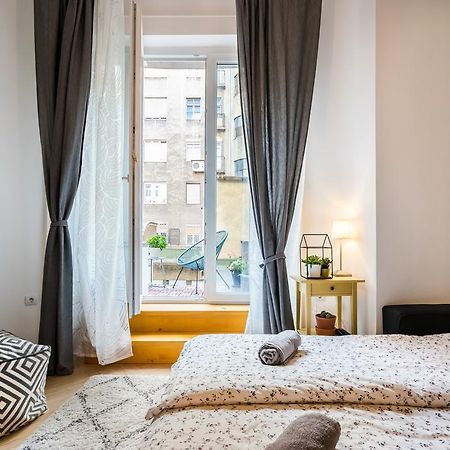Bpr Charming Design Apartment With Balcony, A/C Budapest Exterior photo