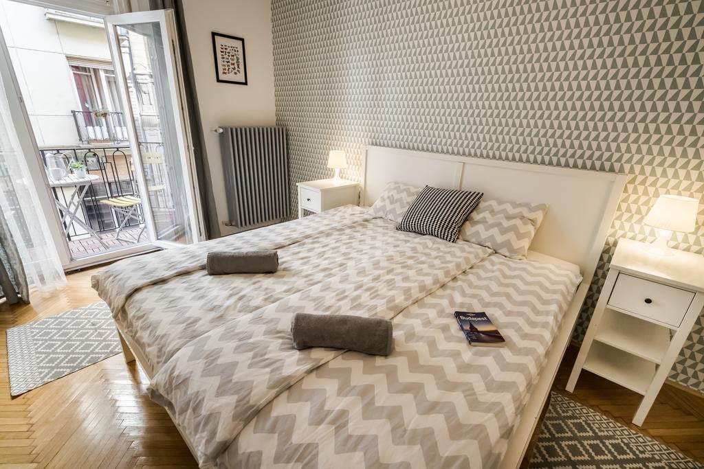 Bpr Charming Design Apartment With Balcony, A/C Budapest Exterior photo