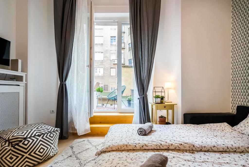 Bpr Charming Design Apartment With Balcony, A/C Budapest Exterior photo